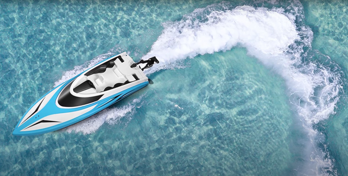 Radiostyrd båt bäst i test